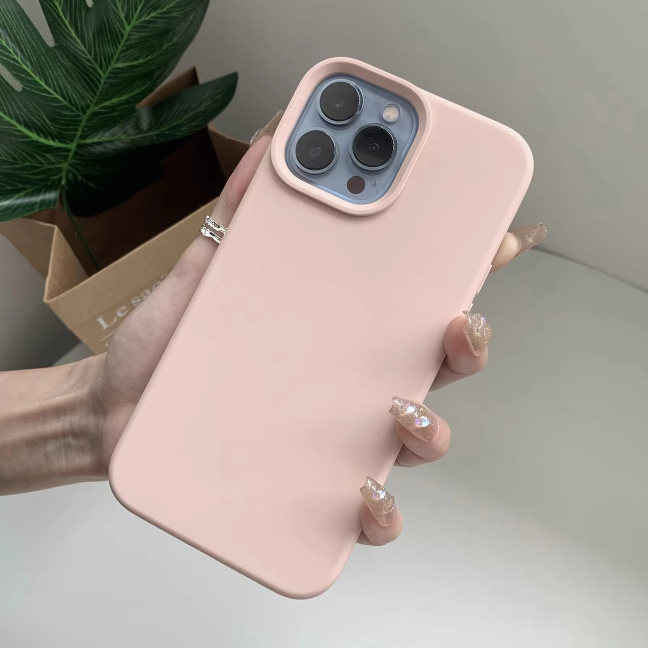 liquid silicone all-inclusive large hole protective Case for iPhone